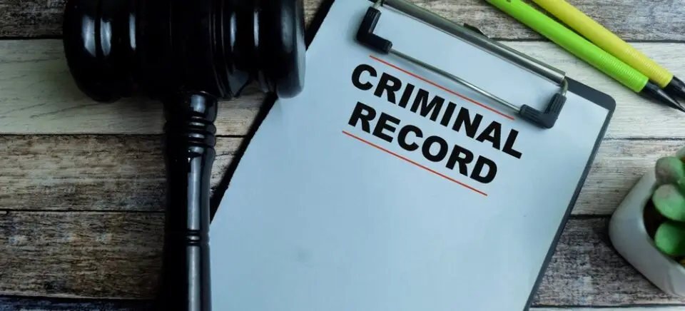 Do Warrants Show Up On Criminal Background Checks?