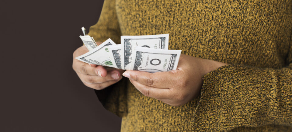 How Does A Bail Bondsman Make Money