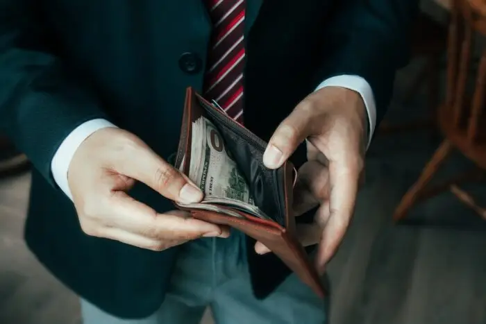 What Does A $1000 Bond Mean?