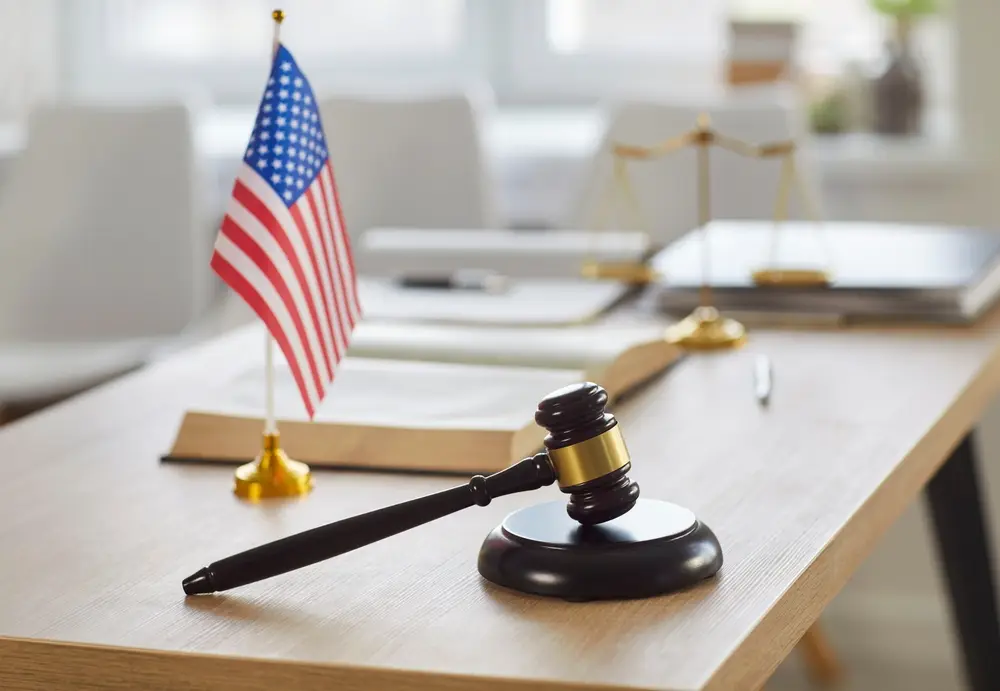 What Is The Difference Between Federal And State Charges